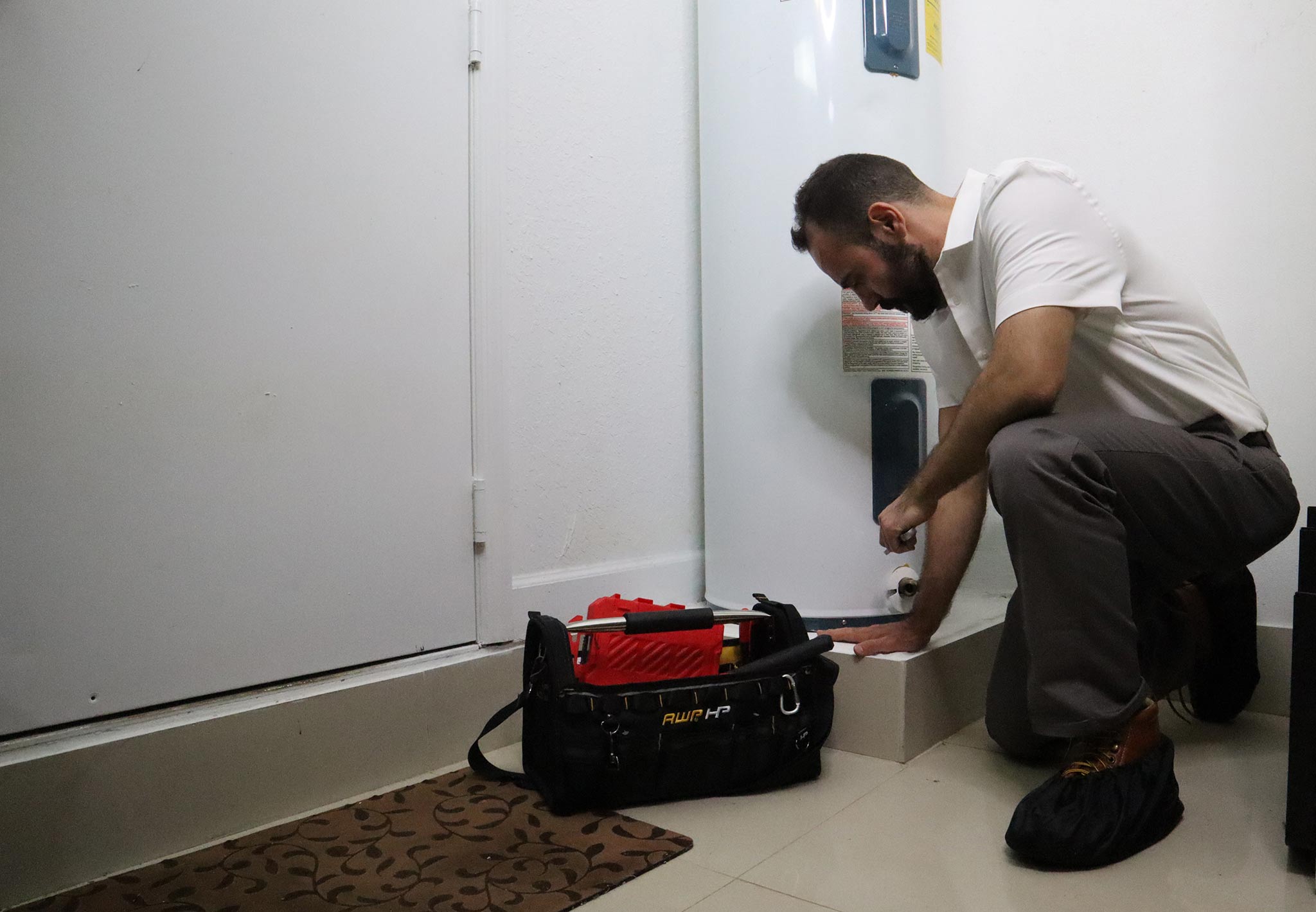 installing water heater unit